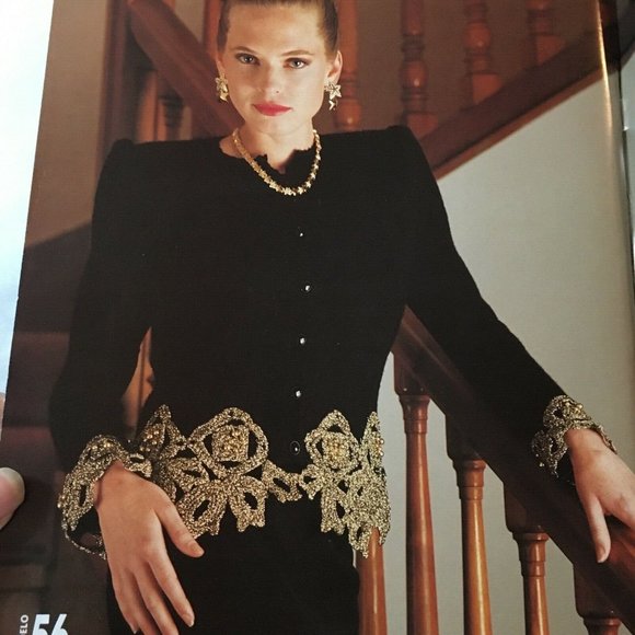 Katia Knitting Pattern Book 57 Sweaters Autumn Winter in English and Spanish #21 - Picture 10 of 12